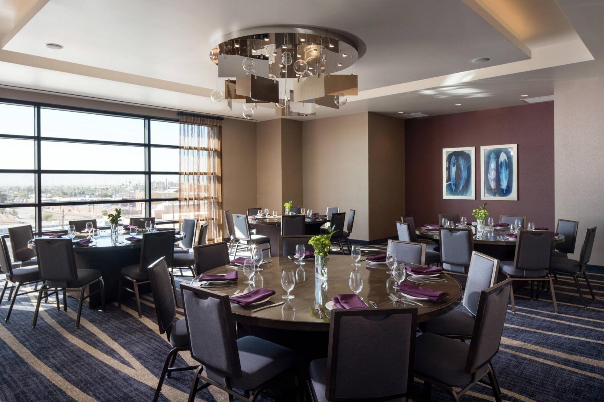 Courtyard By Marriott Phoenix Downtown Екстер'єр фото