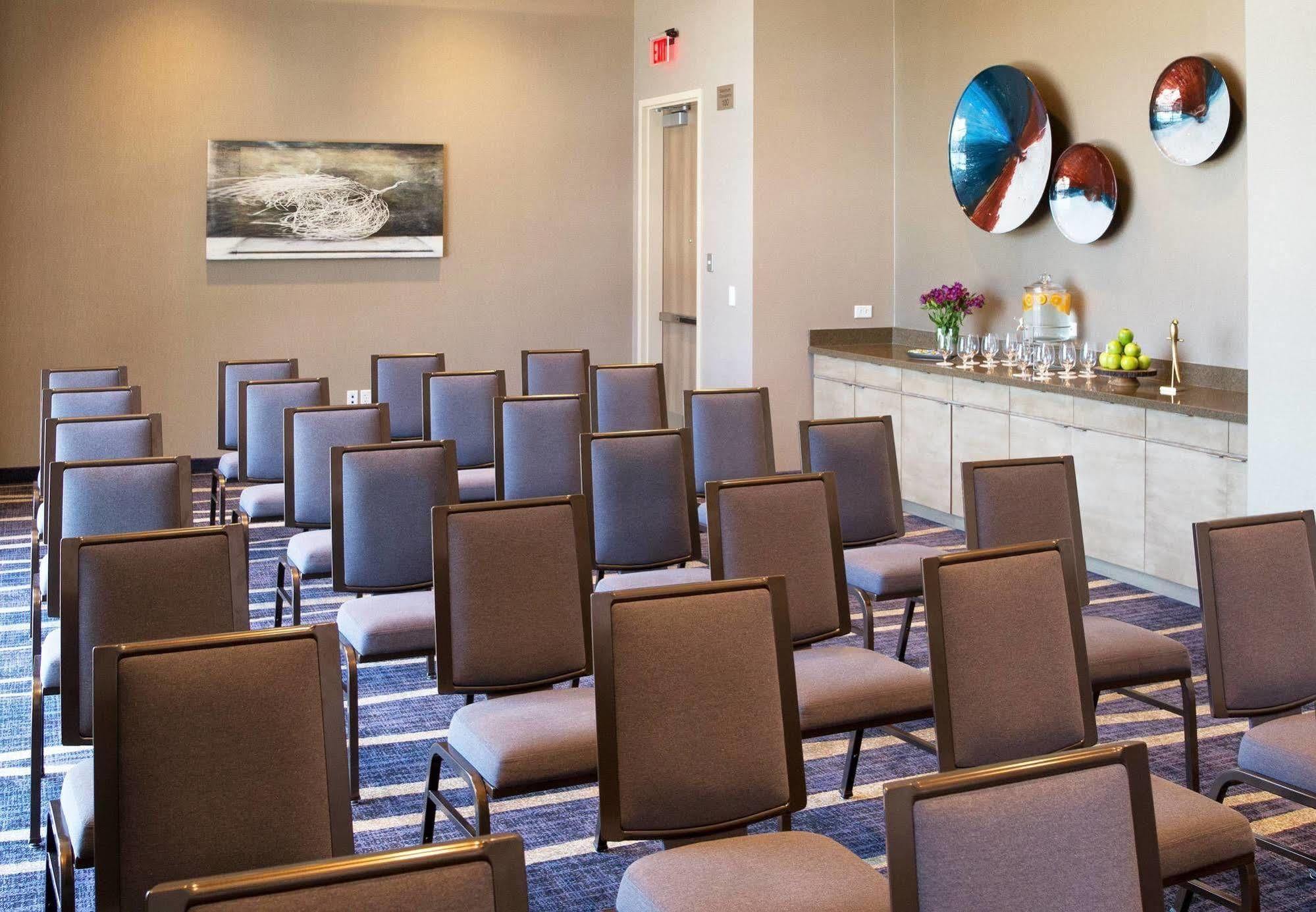 Courtyard By Marriott Phoenix Downtown Екстер'єр фото