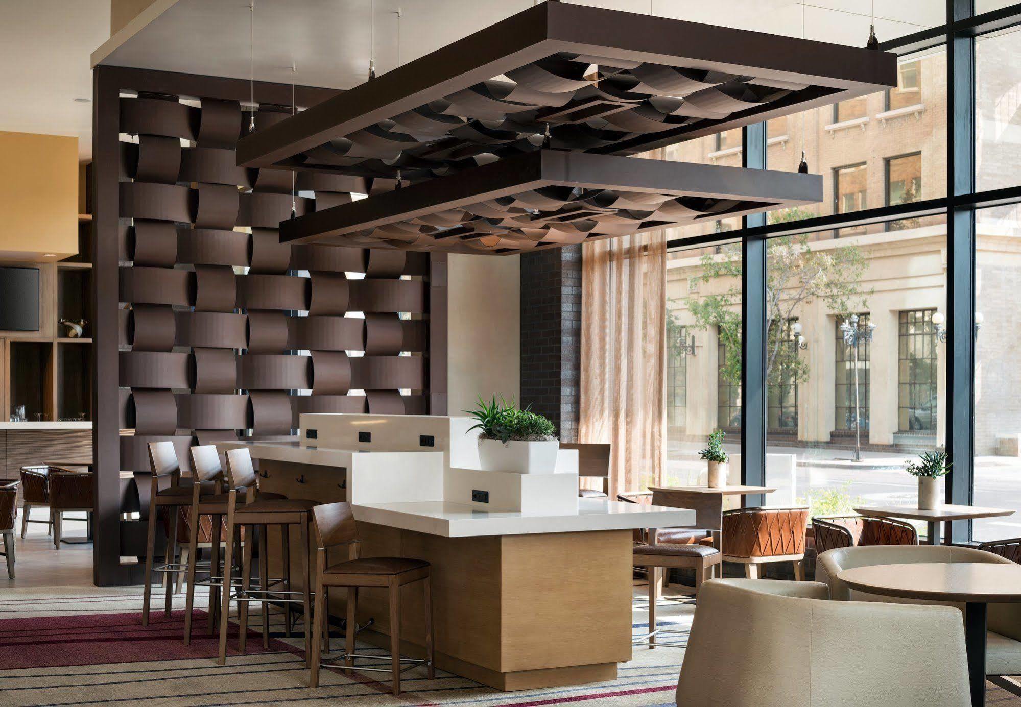 Courtyard By Marriott Phoenix Downtown Екстер'єр фото