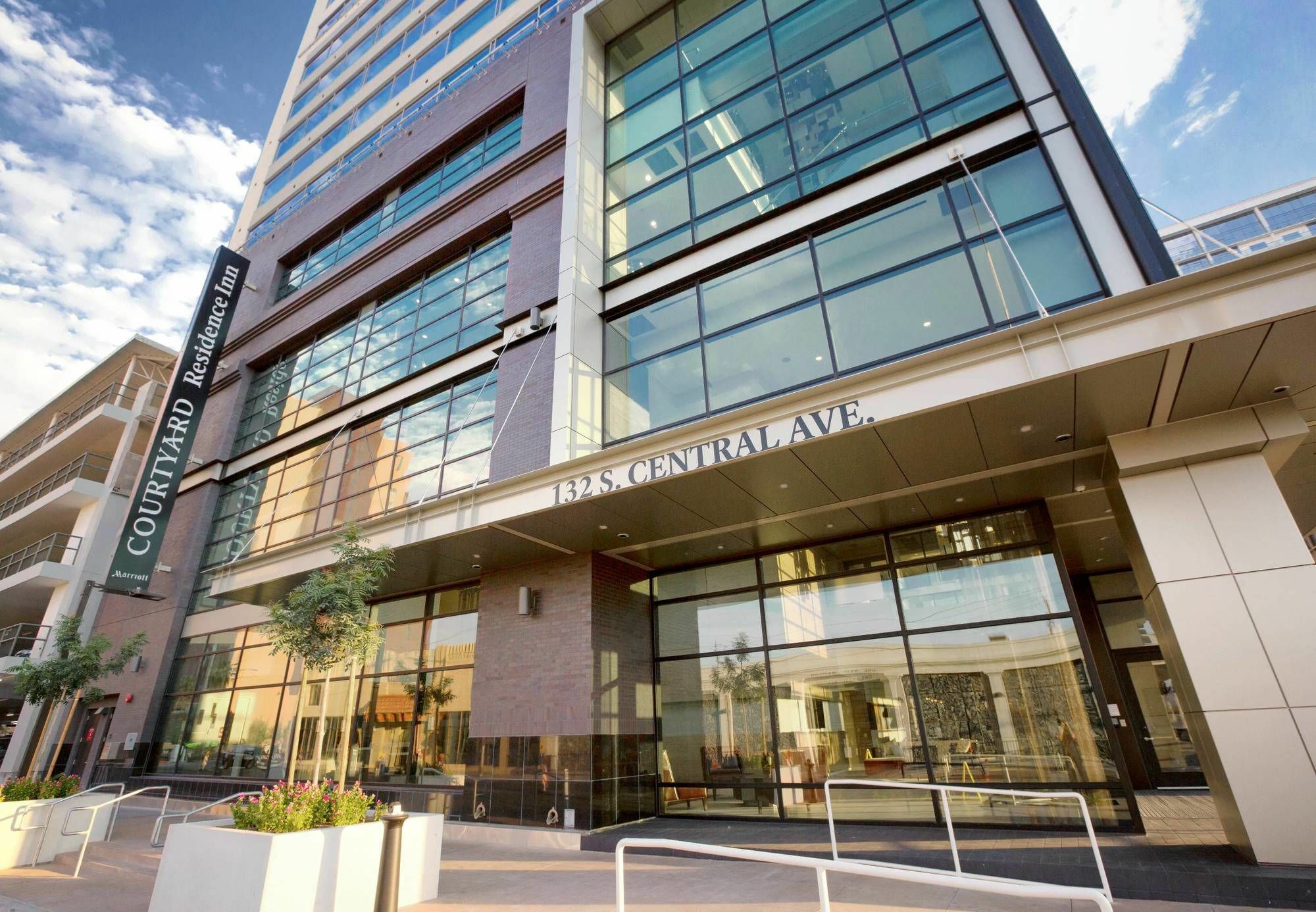 Courtyard By Marriott Phoenix Downtown Екстер'єр фото